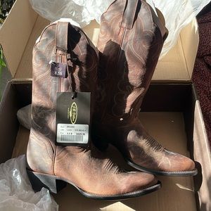 ✨MOVING SOON, LAST CHANCE✨ NWT Authentic J. B. Dillion JBW2303 Cowboy Boots